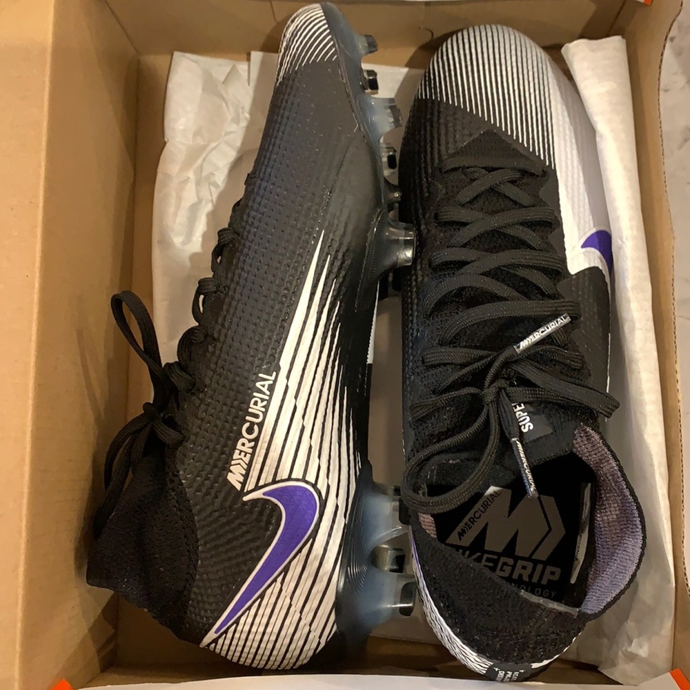 Never worn. Legend 8 PRO FG cleats. Runs small.